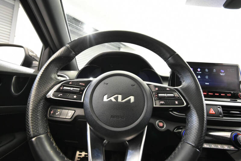 2022 Kia Forte GT Line