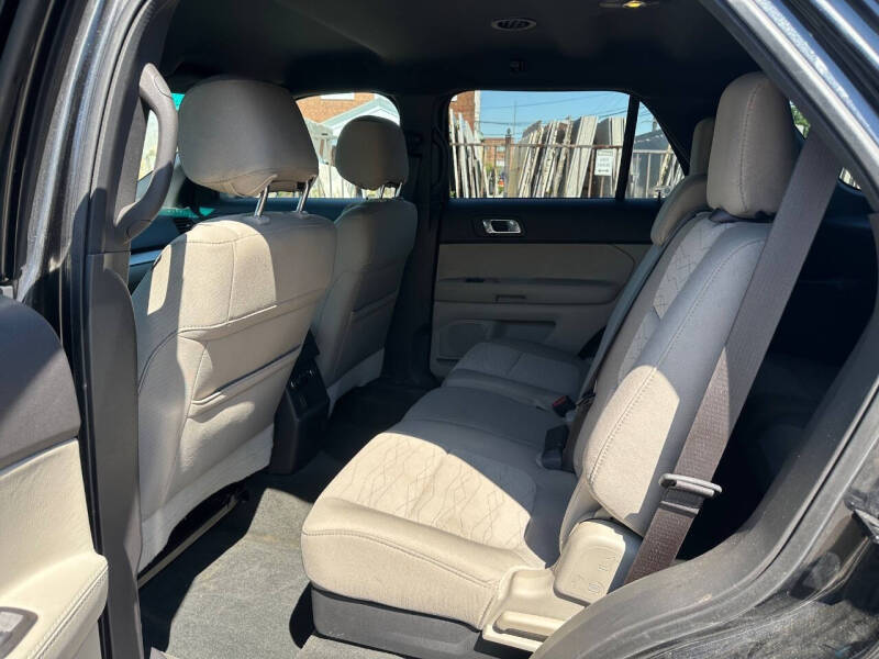 2014 Ford Explorer