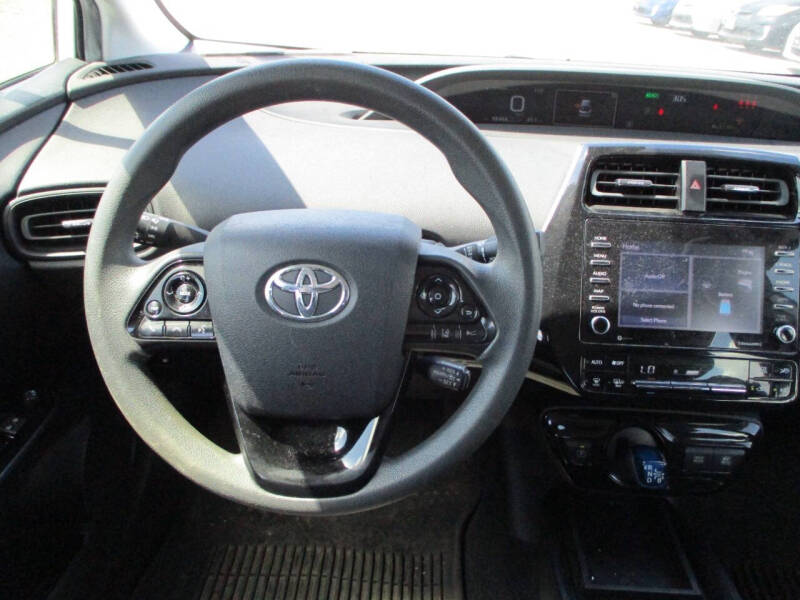 2021 Toyota Prius LE