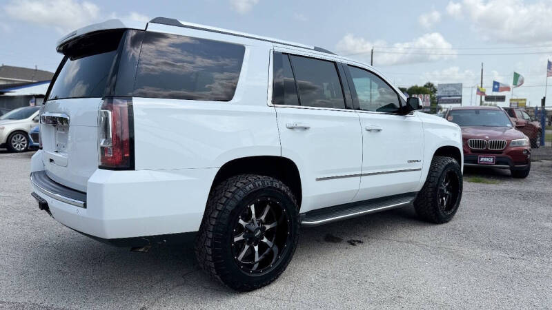 2016 GMC Yukon Denali