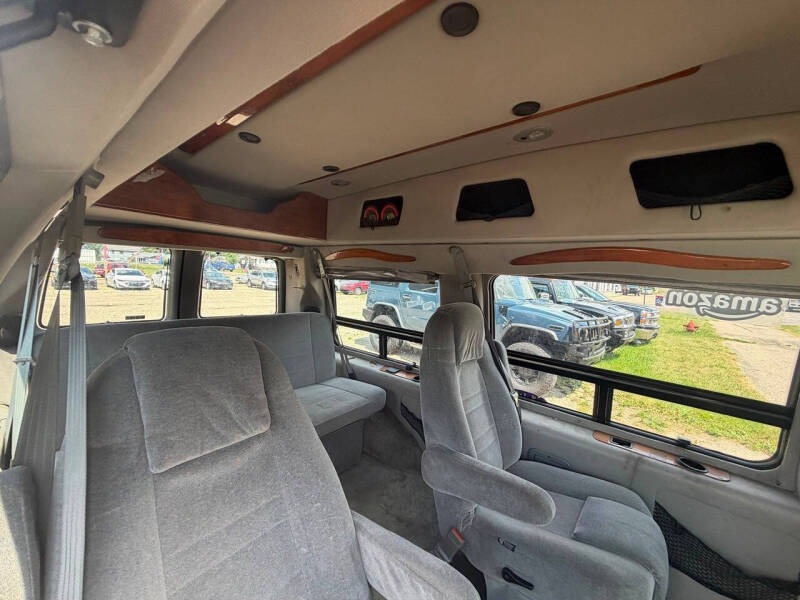 2000 Chevrolet Express