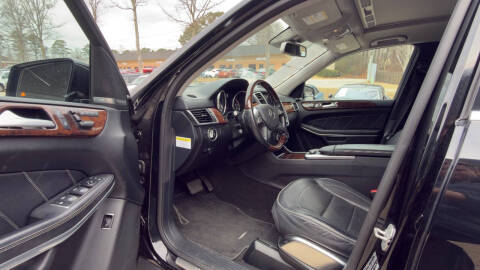 2014 Mercedes-Benz GL-Class GL 550 4MATIC