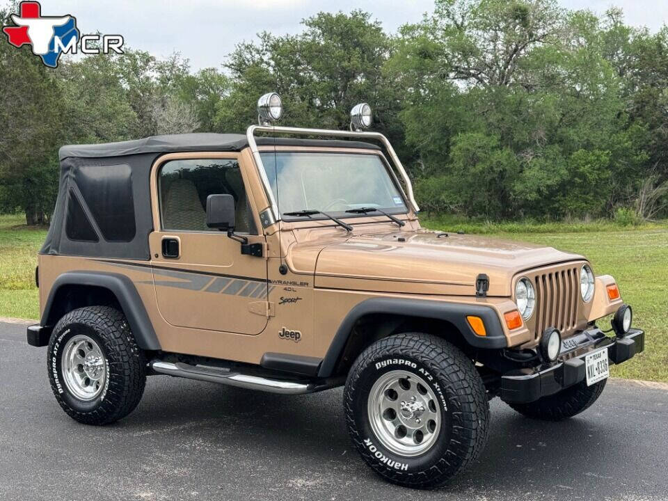 2000 Jeep Wrangler for sale at TMCR LLC in SPICEWOOD, TX