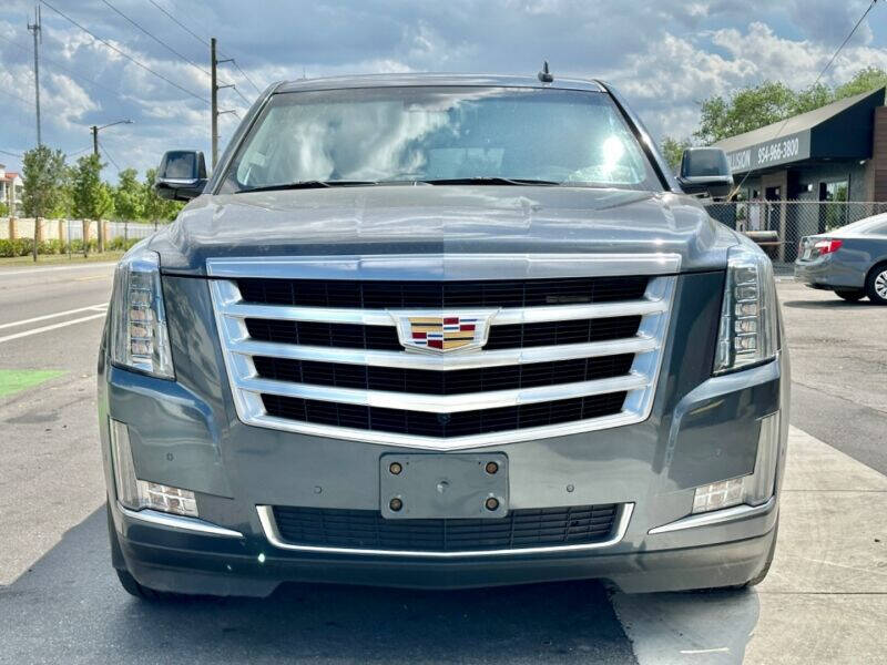 2019 Cadillac Escalade  - $40,995