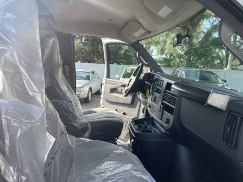 2025 Chevrolet Express 2500