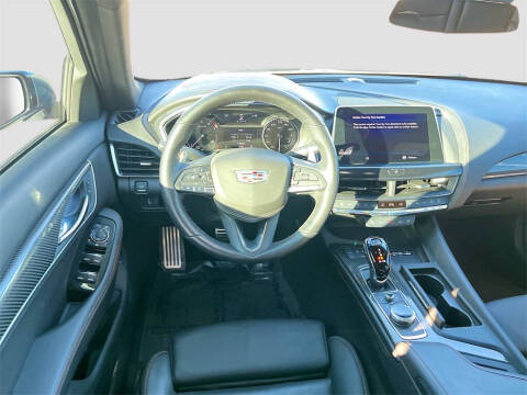 2024 Cadillac CT5 Sport