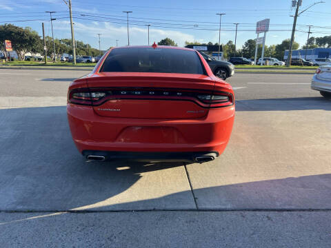 2016 Dodge Charger SXT