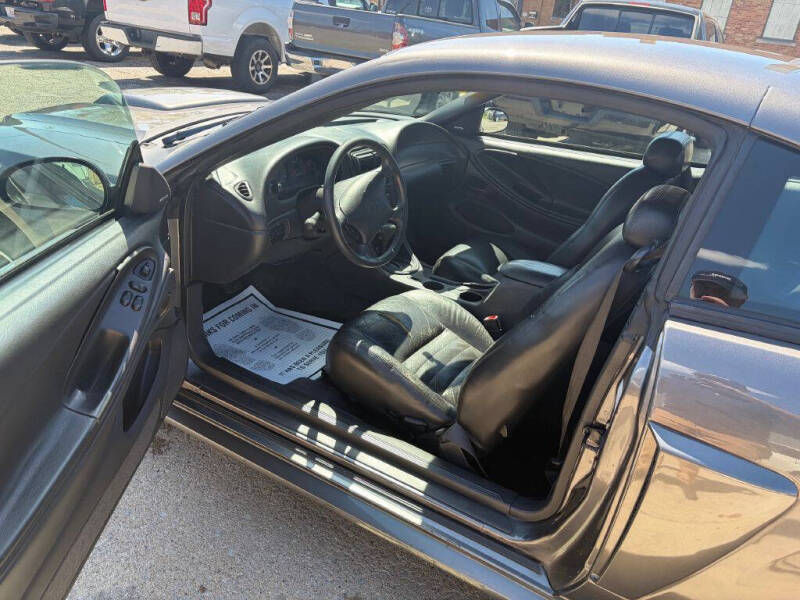 2003 Ford Mustang