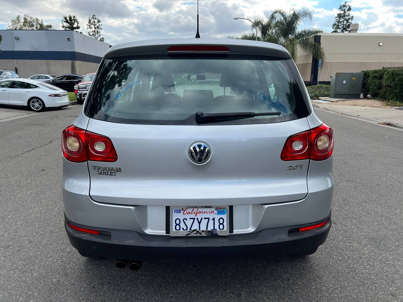 2010 Volkswagen Tiguan for sale at ZRV AUTO INC in Brea, CA