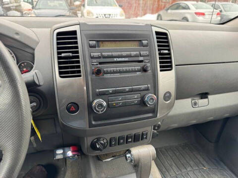 2010 Nissan Frontier LE