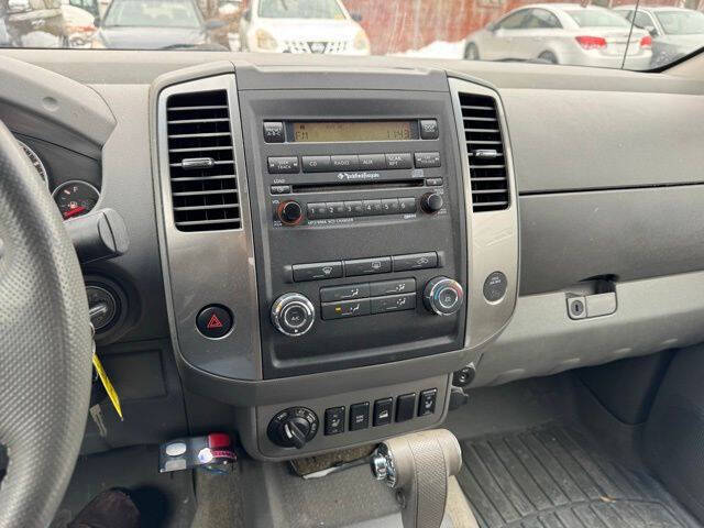 2010 Nissan Frontier LE