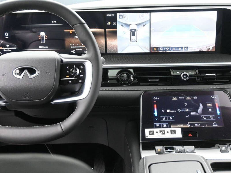 2026 Infiniti QX80 Luxe