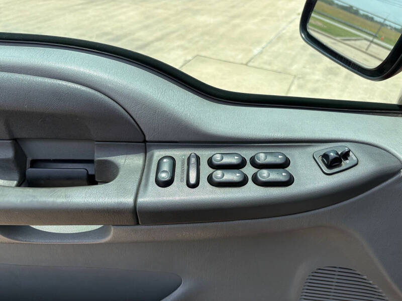 2002 Ford Excursion XLT