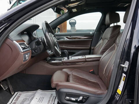 2022 BMW 7 Series 750i xDrive