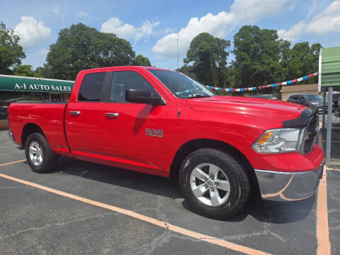 2015 RAM 1500 SLT