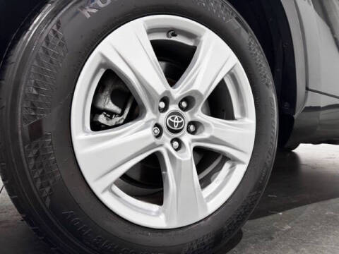 2021 Toyota Highlander L