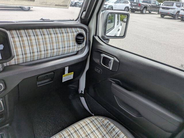 2026 Jeep Gladiator 85th Anniversary Edition