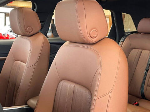 2024 Audi Q8 e-tron quattro Premium Plus