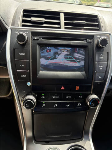 2016 Toyota Camry LE