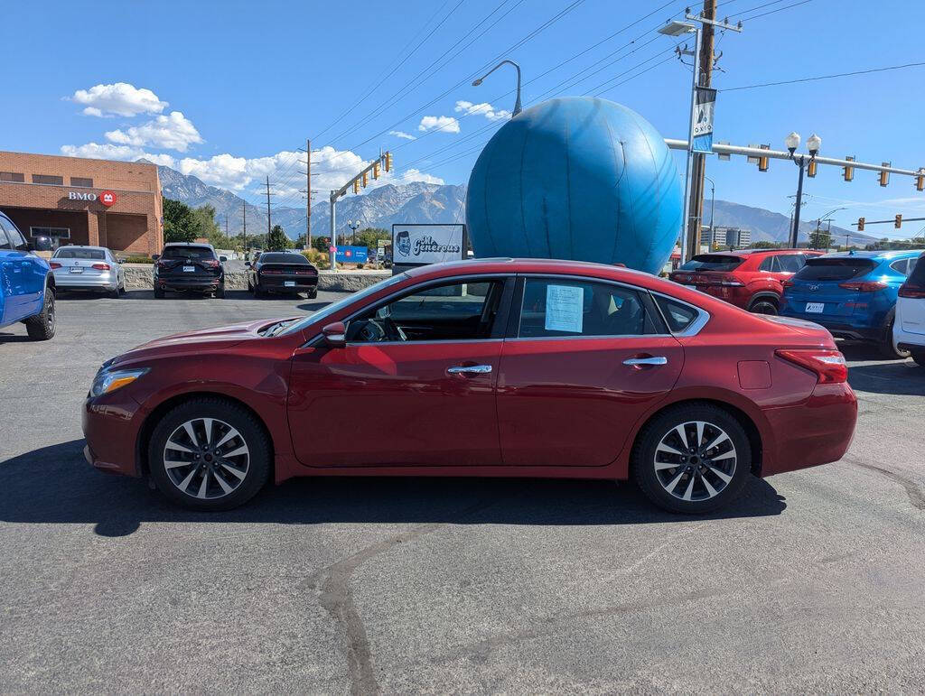 2017 Nissan Altima for sale at Axio Auto Boise in Boise, ID