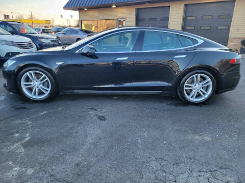 2015 Tesla Model S 85D