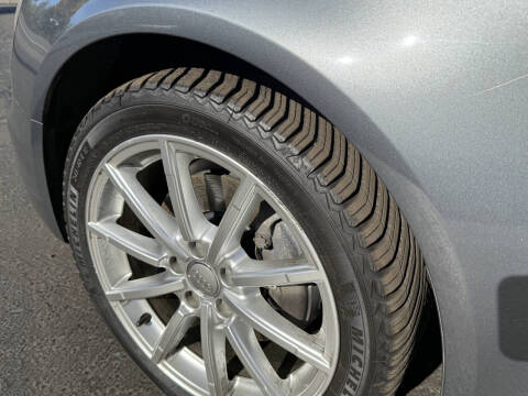 2014 Audi A4 2.0T quattro Premium Plus