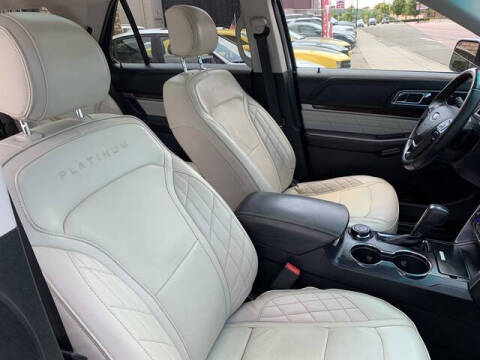 2016 Ford Explorer Platinum