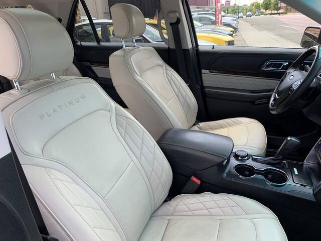 2016 Ford Explorer Platinum