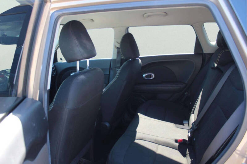 2014 Kia Soul +