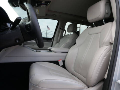 2023 Jeep Wagoneer Series II