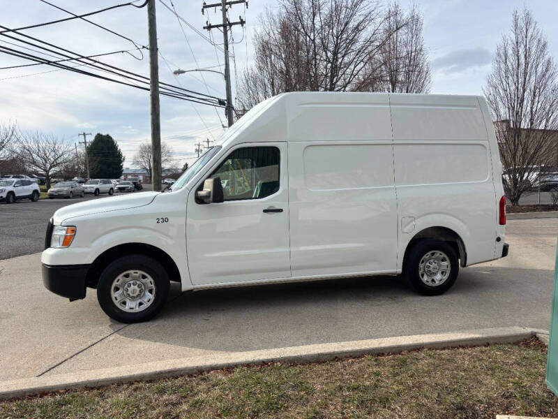 2020 Nissan NV Cargo SV photo 10