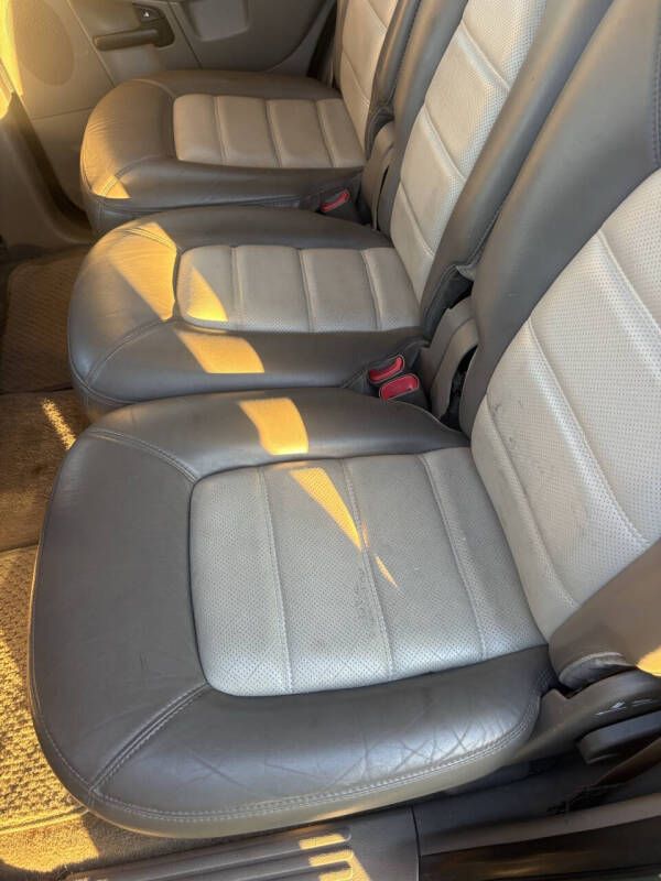 2002 Ford Explorer Eddie Bauer