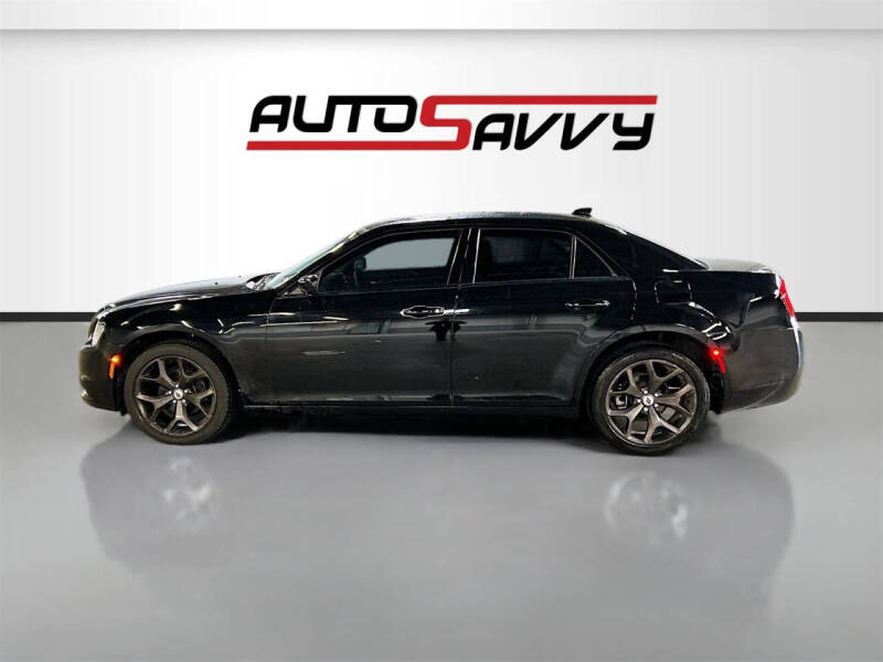 2023 Chrysler 300 Touring