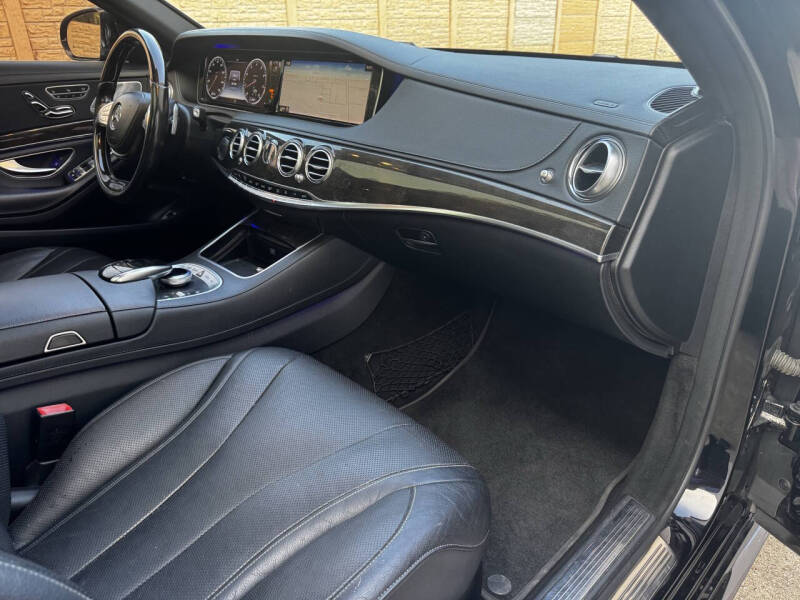 2015 Mercedes-Benz S-Class S 550