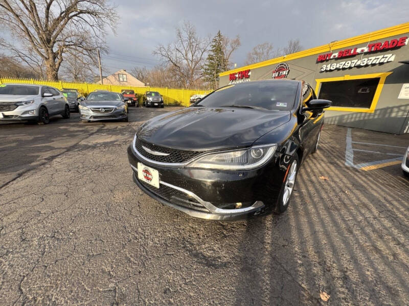 2015 Chrysler 200 for sale at Big Time Automotive in Detroit MI