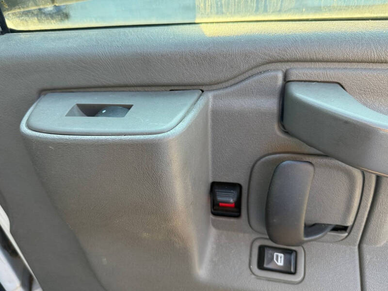 2016 Chevrolet Express 2500