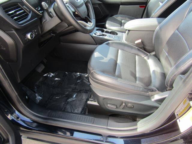 2021 Ford Escape SEL