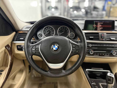2013 BMW 3 Series 328i