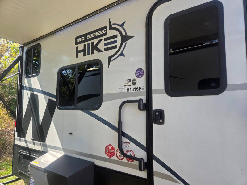 2023 Winnebago 100 SERIES HIKE