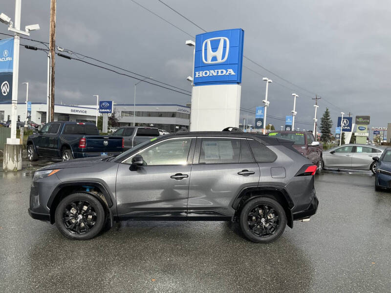 2024 Toyota RAV4 Hybrid XSE