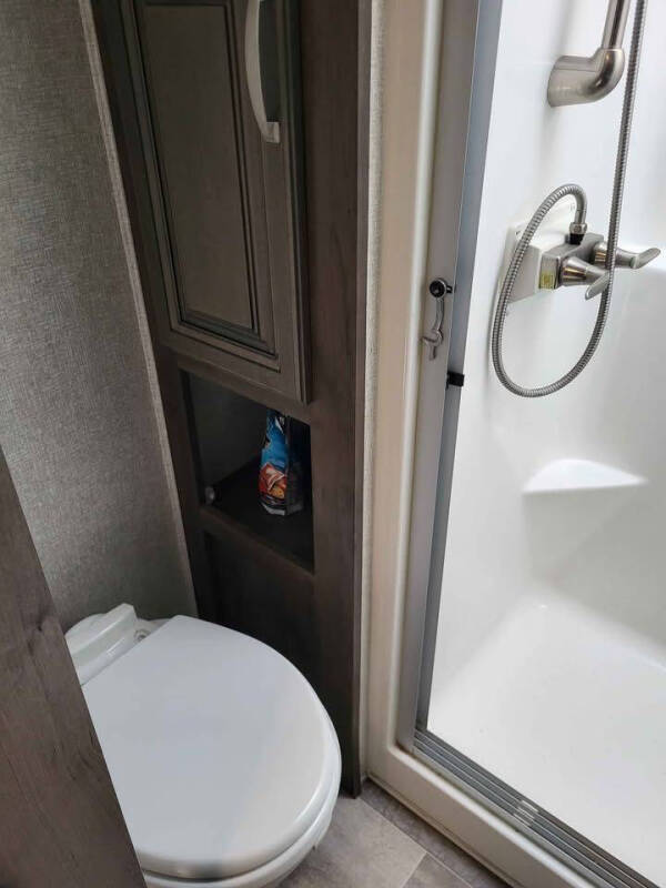 2019 MONTANA 3791RD