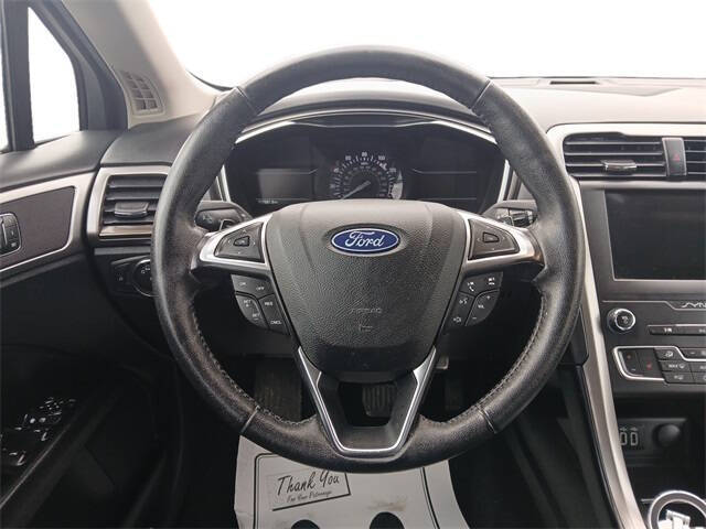 2019 Ford Fusion SEL