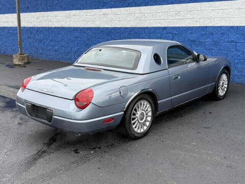 2005 Ford Thunderbird Deluxe
