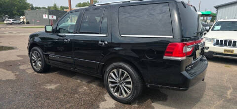 2017 Lincoln Navigator Select