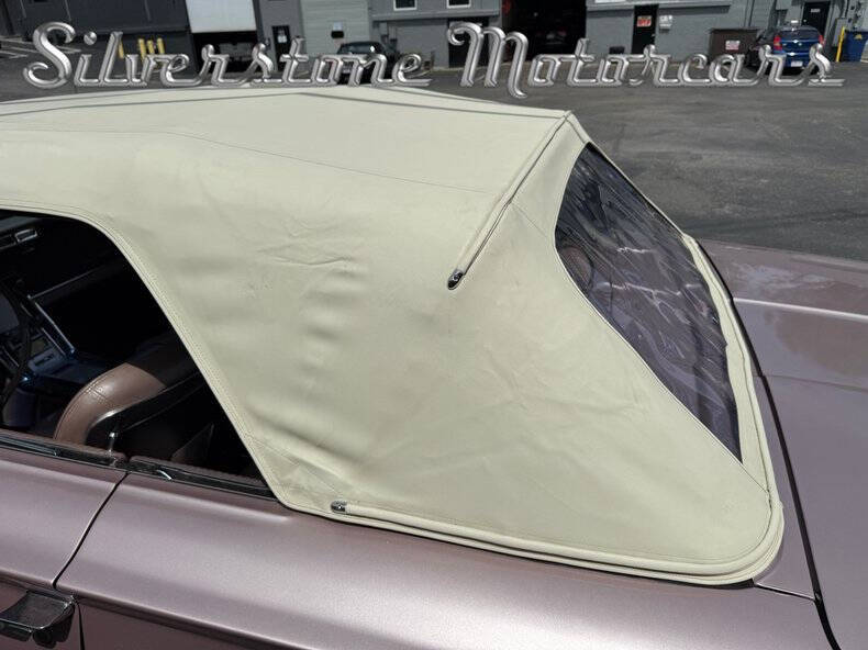 1964 Ford Thunderbird