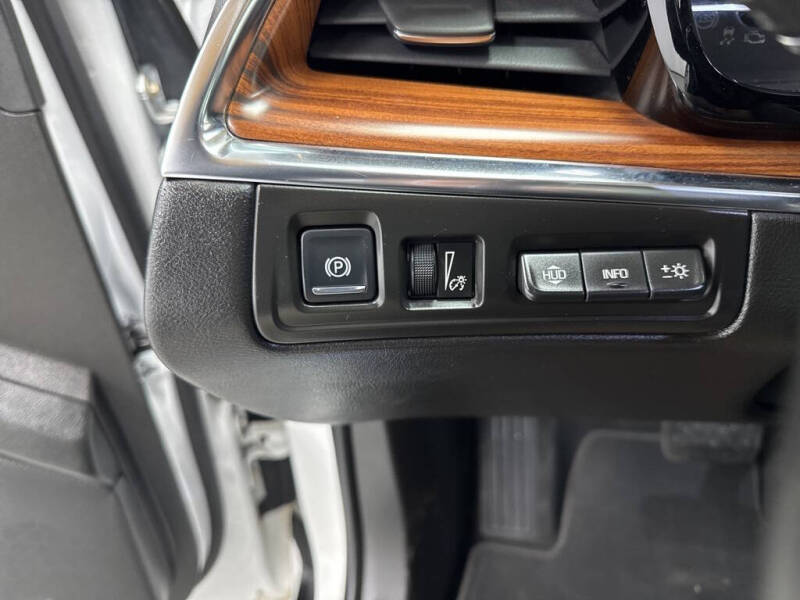 2017 Cadillac XT5 Platinum