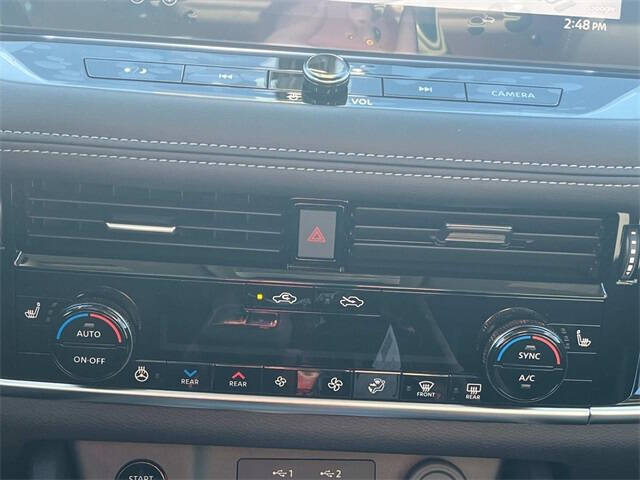 2025 Nissan Rogue SL