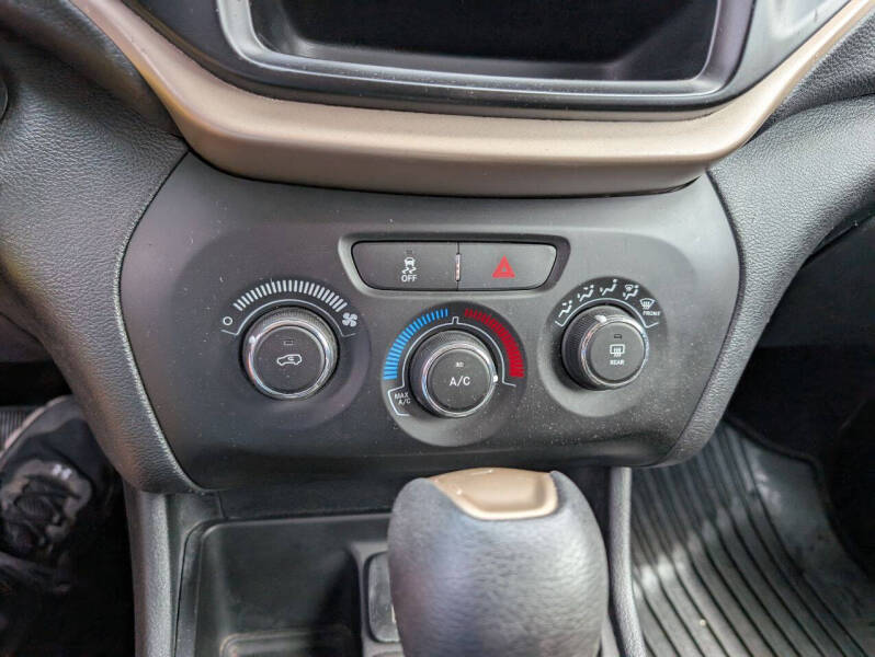 2018 Jeep Cherokee Latitude