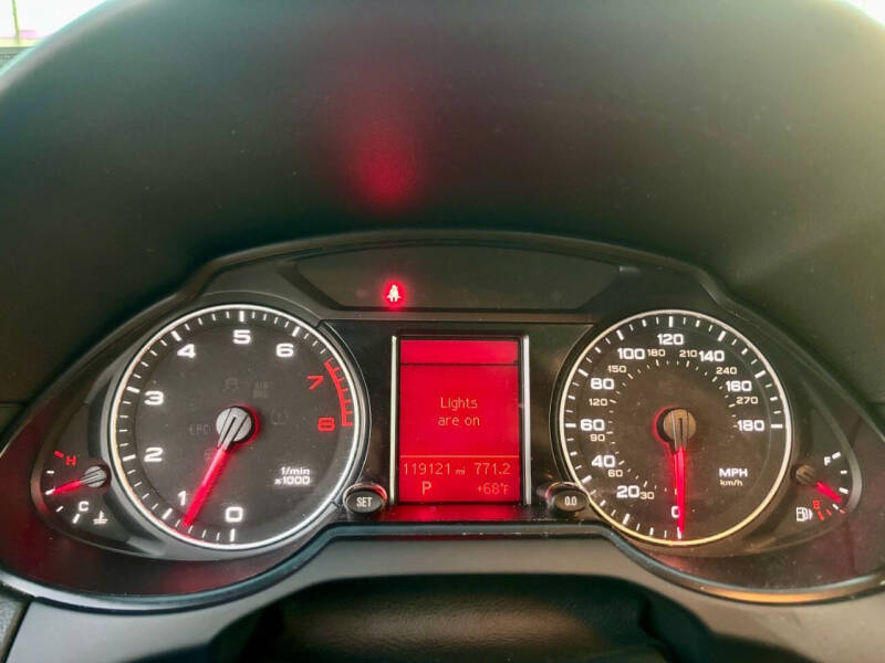 2012 Audi Q5 2.0T quattro Premium Plus