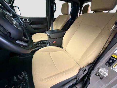 2022 Jeep Gladiator Sport